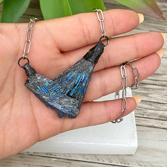 Mystic Rainbow Black Kyanite Silver Necklace (NK-44) - Picture 3 of 3